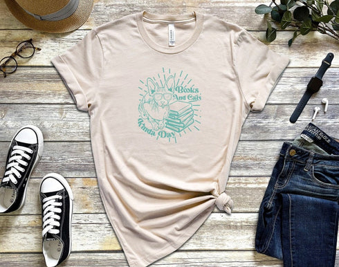 Books and Cats Kinda Day Shirt, Vintage Cat Shirt, Women's Cat Shirt, Birthday Gift Shirt, Cute Cats Shirt, Funny Kitten Shirt